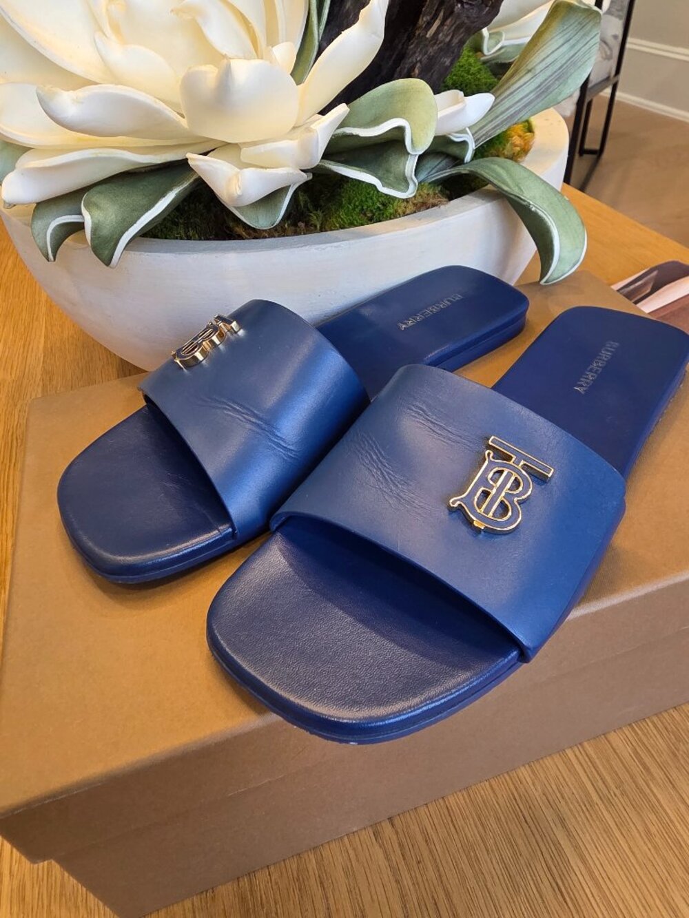 Burberry Sandals Size 39-Blue
